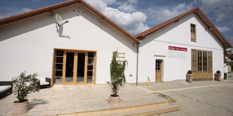 Exhibition space for high value. Furniture