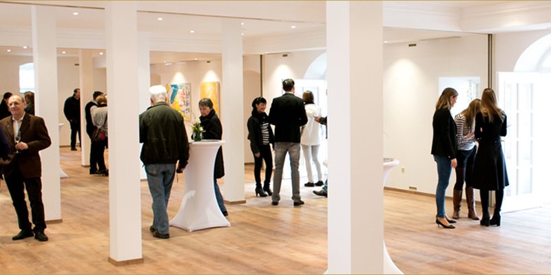 Landgut mit Festsaal, Terrasse und Hotel