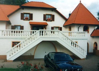 Schlossartiges Anwesen mit kl. Park Schlossartiges Anwesen mit kl. Park